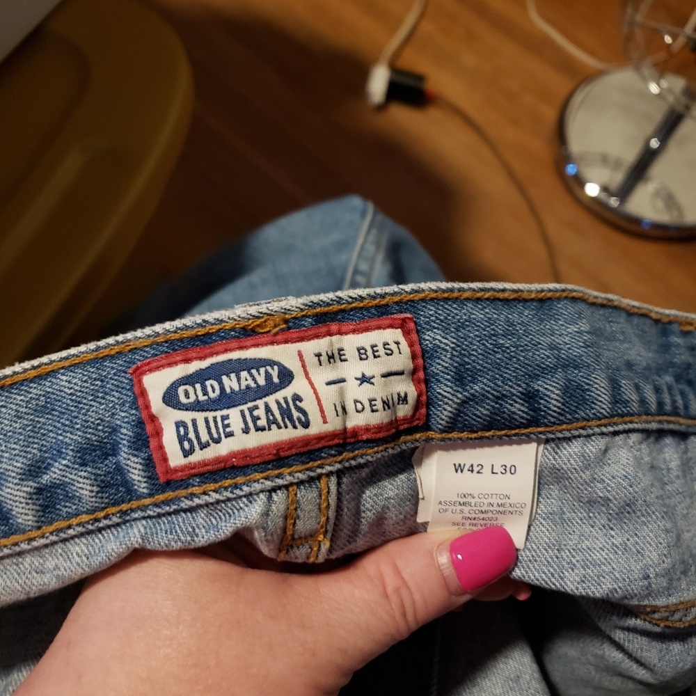 Jeans - Picture 2 of 3